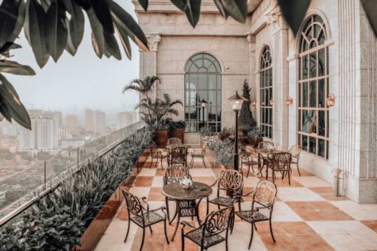 Hanoi Signature - Phong cách Versailles